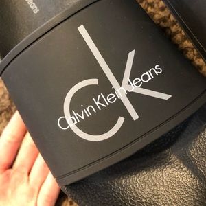 Calvin Klein Mens Flipflops